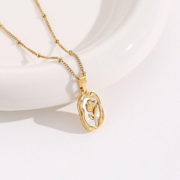 Vintage Rose Necklace - Image 3