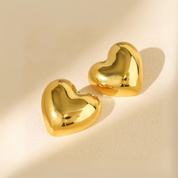Gold Heart Stud Ear-rings