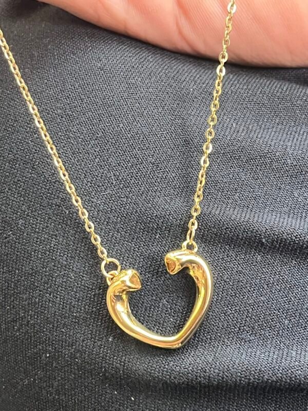 Gold heart Shape Chain Necklace - Image 5