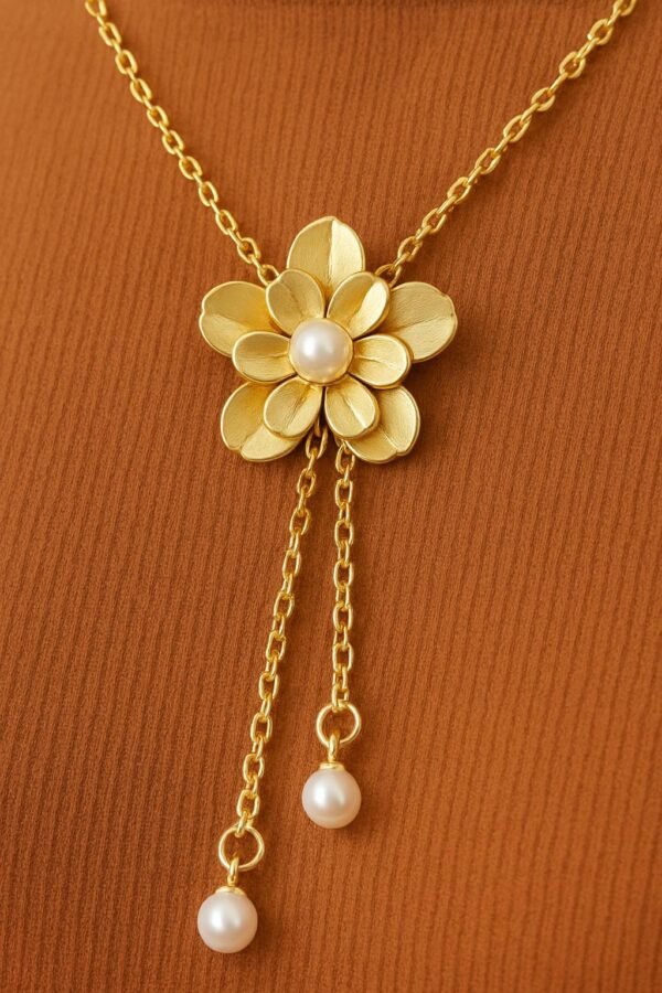 Gold Flower Pendant Necklace - Image 3