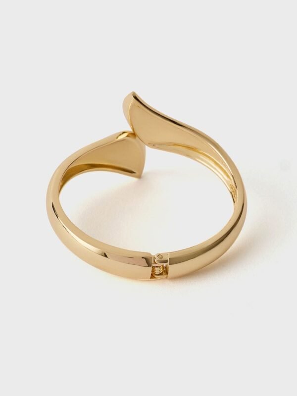 Fish tail Cuff Bracelet - Image 3