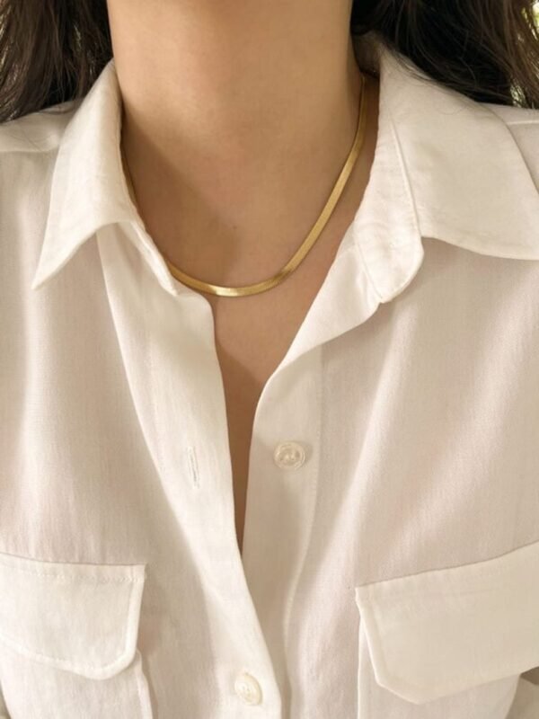 Elegant Rose Gold Snake Chain - Image 3