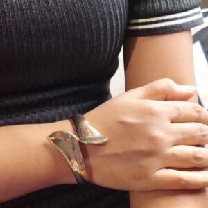 Fish tail Cuff Bracelet