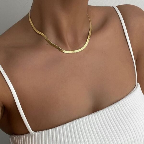 Elegant Rose Gold Snake Chain - Image 2